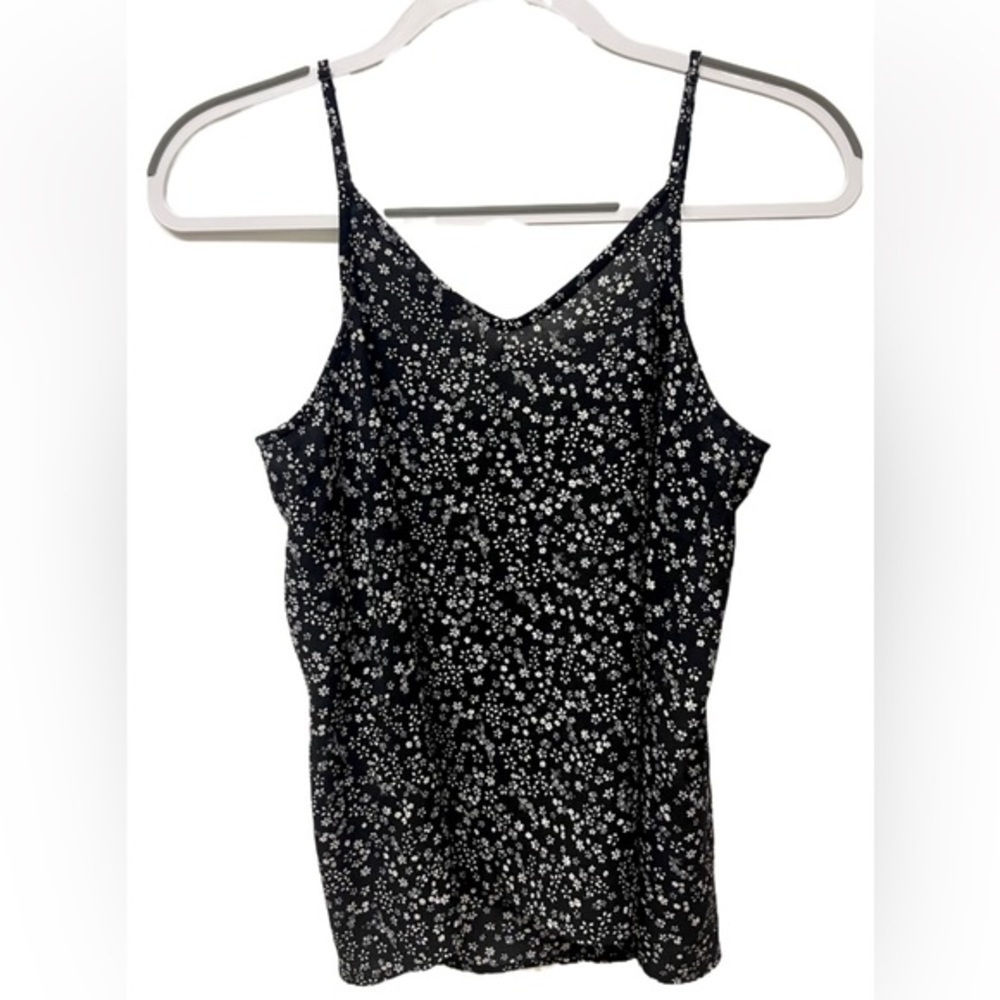 SO Black and White Flower Camisole Strap Top in Size XS